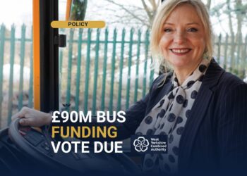 A Weaver Network electric bus, part of West Yorkshire's franchised fleet coming to Leeds